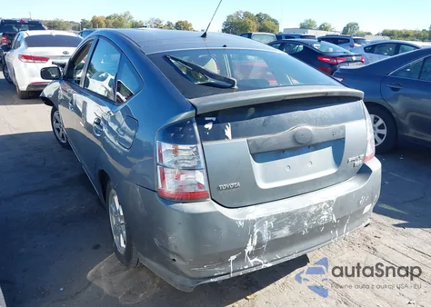 2005 Toyota Prius from USA, damaged, VIN JTDKB20U453077641